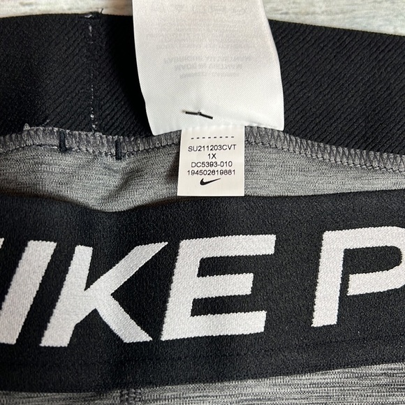 Nike Women’s Pro Grey/Black With Nike Waist Band Dri-Fit Training Tights Size 1X - Picture 6 of 9